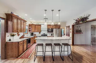13N441 Coombs Rd, Elgin, IL 60124 - Photo 12