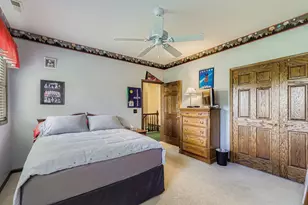 13N441 Coombs Rd, Elgin, IL 60124 - Photo 22