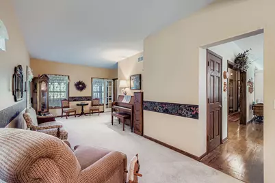 13N441 Coombs Road, Elgin, IL 60124 - Photo 4