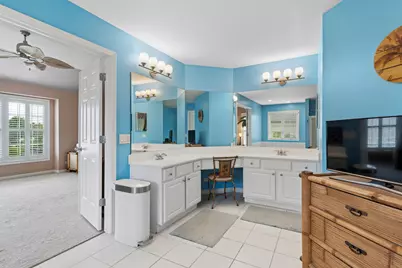 1790 Queensport Drive, Crystal Lake, IL 60014 - Photo 16