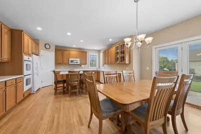 1790 Queensport Drive, Crystal Lake, IL 60014 - Photo 4