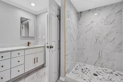 316 Fox Run Drive, Northbrook, IL 60062 - Photo 14