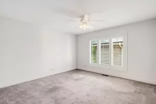 1 Oak Brook Club Dr, Oak Brook, IL 60523 - Photo 20