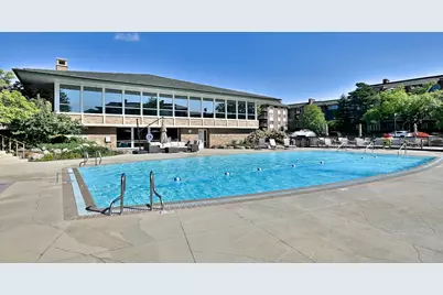 1 Oak Brook Club Drive #A310, Oak Brook, IL 60523 - Photo 28