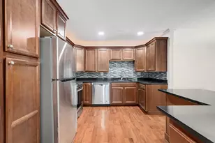 1 Oak Brook Club Dr, Oak Brook, IL 60523 - Photo 16