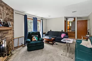 1525 Elm St, Park Ridge, IL 60068 - Photo 6