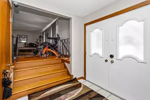 1525 Elm St, Park Ridge, IL 60068 - Photo 2