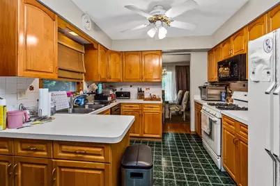 1525 Elm Street, Park Ridge, IL 60068 - Photo 8