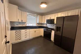 10518 S Artesian Ave, Chicago, IL 60655 - Photo 2
