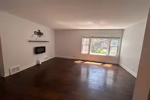 10518 S Artesian Ave, Chicago, IL 60655 - Photo 4