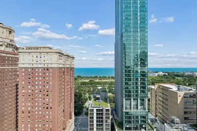 41 E 8th Street #2301, Chicago, IL 60605 - Photo 12