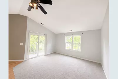 7134 S Stratton Lane #7134, Gurnee, IL 60031 - Photo 4