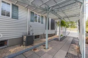 301 9th St, Mendota, IL 61342 - Photo 26