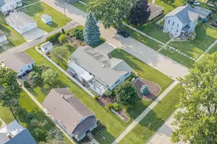 301 9th St, Mendota, IL 61342 - Photo 22