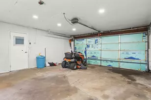 401 Belting Ct, Machesney Park, IL 61115 - Photo 32