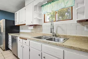 401 Belting Ct, Machesney Park, IL 61115 - Photo 14