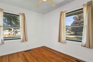 401 Belting Ct, Machesney Park, IL 61115 - Photo 18