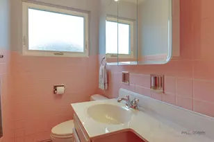 7029 W Kedzie St, Niles, IL 60714 - Photo 14