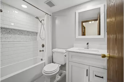 951 Manchester Circle #951, Schaumburg, IL 60193 - Photo 12