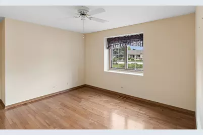 609 Claire Lane, Prospect Heights, IL 60070 - Photo 14