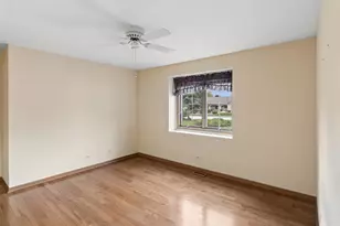 609 Claire Ln, Prospect Heights, IL 60070 - Photo 14