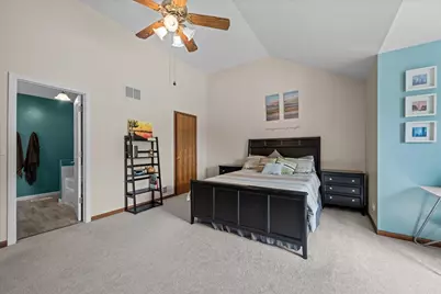640 Green Meadow Lane, Geneva, IL 60134 - Photo 16