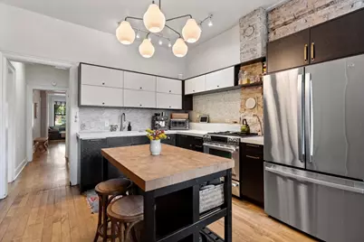 1945 W Schiller Street #1, Chicago, IL 60622 - Photo 12