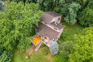 8351 Snaresbrook Rd, Roscoe, IL 61073 - Photo 14