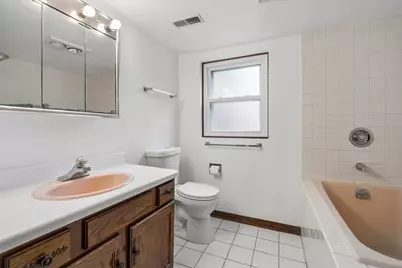 5905 N Oketo Avenue, Chicago, IL 60631 - Photo 16