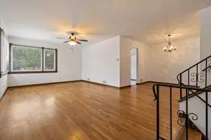 5905 N Oketo Ave, Chicago, IL 60631 - Photo 2