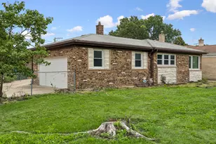 5905 N Oketo Ave, Chicago, IL 60631 - Photo 1