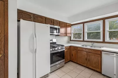 5905 N Oketo Avenue, Chicago, IL 60631 - Photo 8