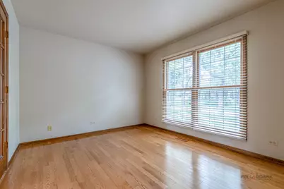 8 N Old Creek Road, Vernon Hills, IL 60061 - Photo 22