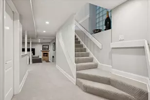 1915 W Wolfram St, Chicago, IL 60657 - Photo 32