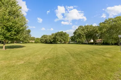 117 Cotuit Court, Schaumburg, IL 60193 - Photo 16