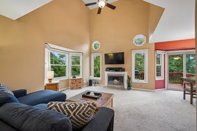 27W175 Emerson Court, Winfield, IL 60190 - Photo 4