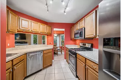 27W175 Emerson Court, Winfield, IL 60190 - Photo 6