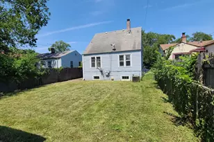 110 W 140th Ct, Riverdale, IL 60827 - Photo 16