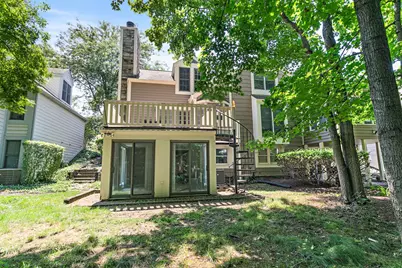 30 Whittington Crse, Saint Charles, IL 60174 - Photo 4