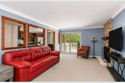30 Whittington Crse, Saint Charles, IL 60174 - Photo 8