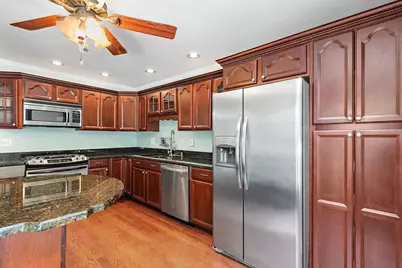 30 Whittington Crse, Saint Charles, IL 60174 - Photo 12