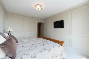 60 E Monroe St, Chicago, IL 60603 - Photo 12