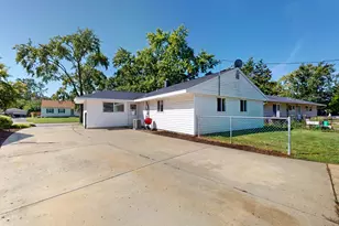 2517 Fairway Dr, Joliet, IL 60435 - Photo 30