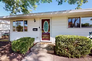 2517 Fairway Dr, Joliet, IL 60435 - Photo 4