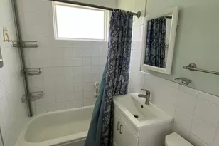 468 N Lakeshore Dr, Mundelein, IL 60060 - Photo 6