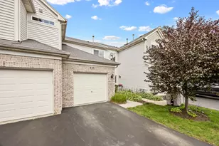 3371 Blue Ridge Dr, Carpentersville, IL 60110 - Photo 30