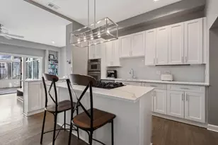 1454 N Wieland St, Chicago, IL 60610 - Photo 10