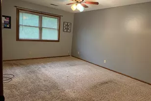 1216 N 14th St, Rochelle, IL 61068 - Photo 12