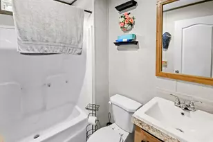 1257 Cedar Creek Dr, Centralia, IL 62801 - Photo 22