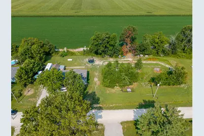 1257 Cedar Creek Drive, Centralia, IL 62801 - Photo 30